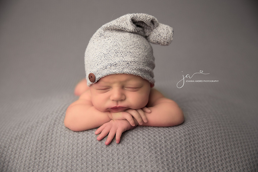 Columbus Ohio Newborn Photographer