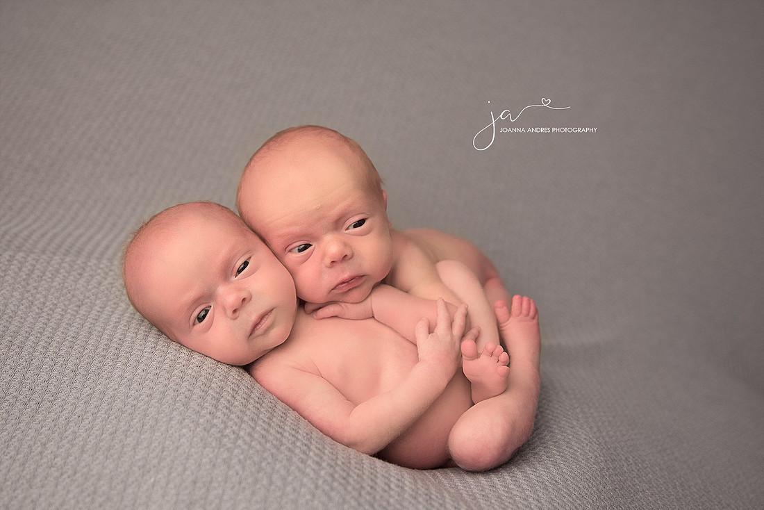 Upper Arlington Ohio Twin Baby Photographer, Columbus Ohio Twin Baby Photographer, Twin Baby Photographer Columbus Ohio, Twin Baby Photographer