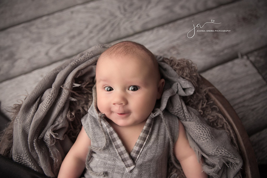 Columbus Ohio Baby Photographer, Henry's 3 month milestone 