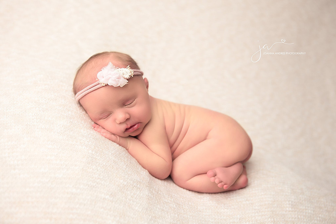 Newborn Portraits Columbus Ohio, Baby Photographer Columbus Ohio