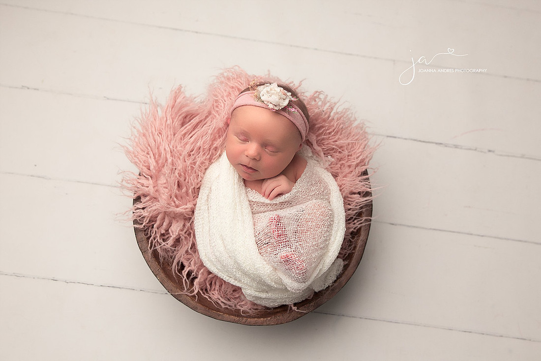Newborn Portraits Columbus Ohio, Baby Photographer Columbus Ohio