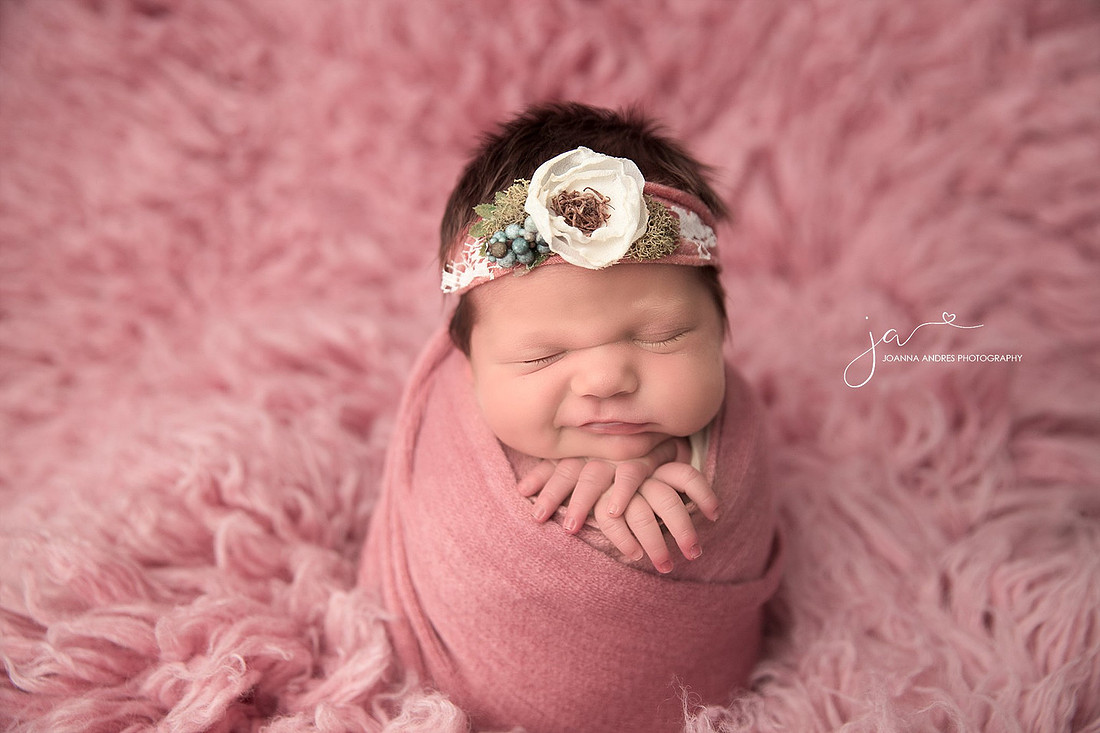 Baby PHotographer Baby Smiles Captured Columbus OHio