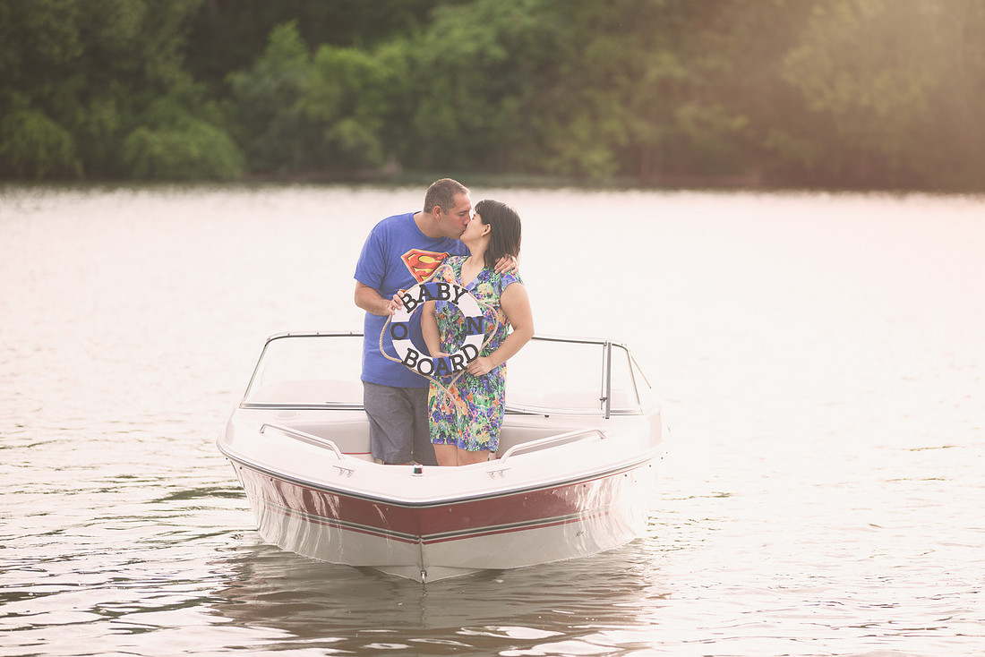 "Pregnancy Announcement Photography Hilliard Ohio"