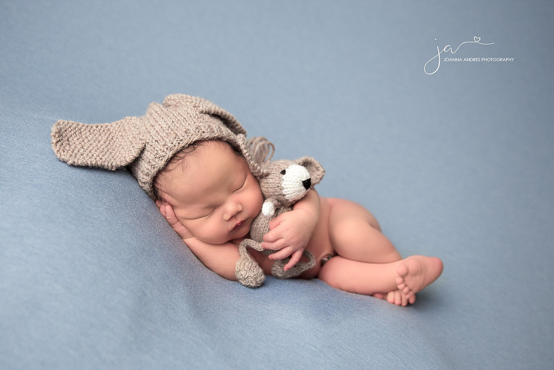 Buckeye Newborn, Newborn Pilot, Columbus Ohio Baby Photographer