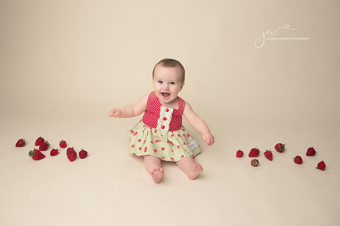 Baby Photographer Six Month milestone Session