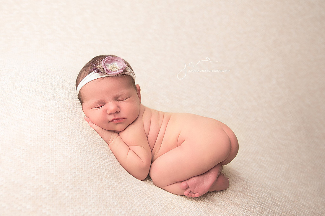Newborn Photographer