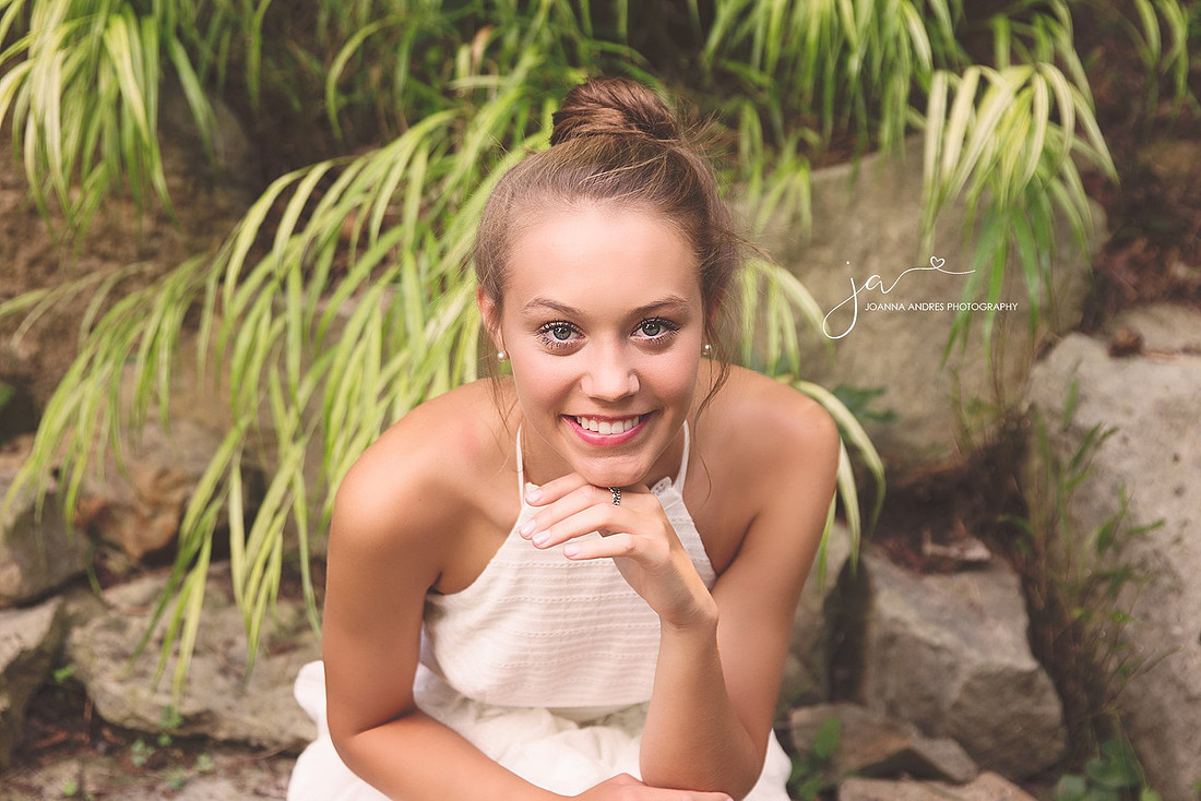 "Senior Portrait Photographer Columbus Ohio"