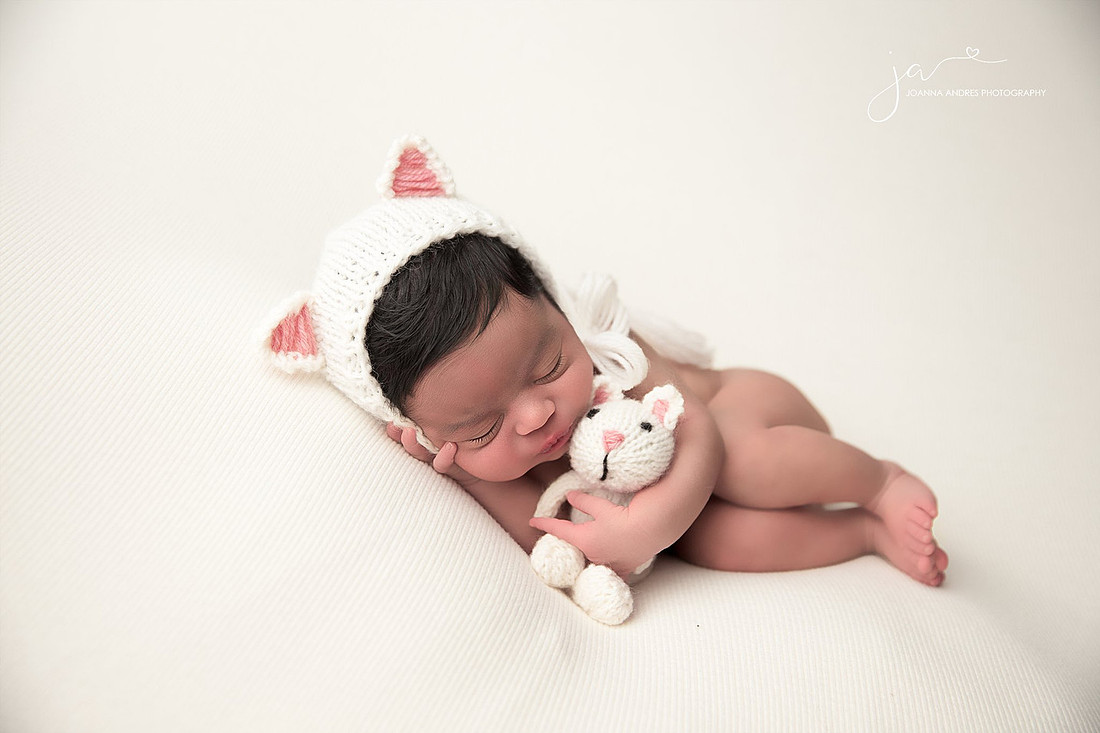 "Newborn Baby Girl Photographer Columbus Ohio"