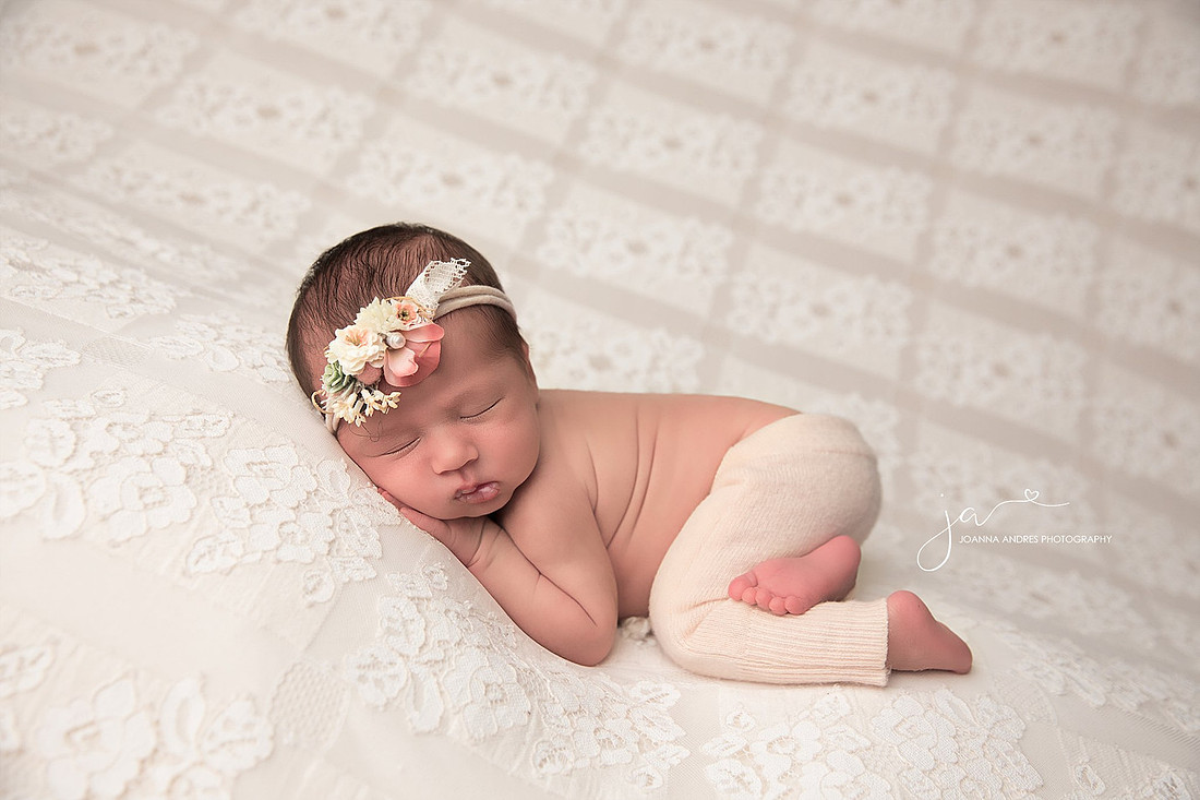 "Newborn Photographer Columbus Ohio"