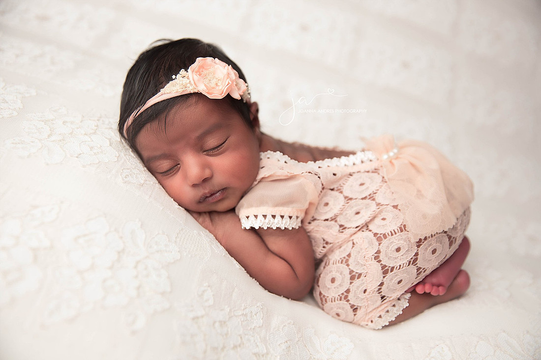 "Newborn Photographer Columbus Ohio"