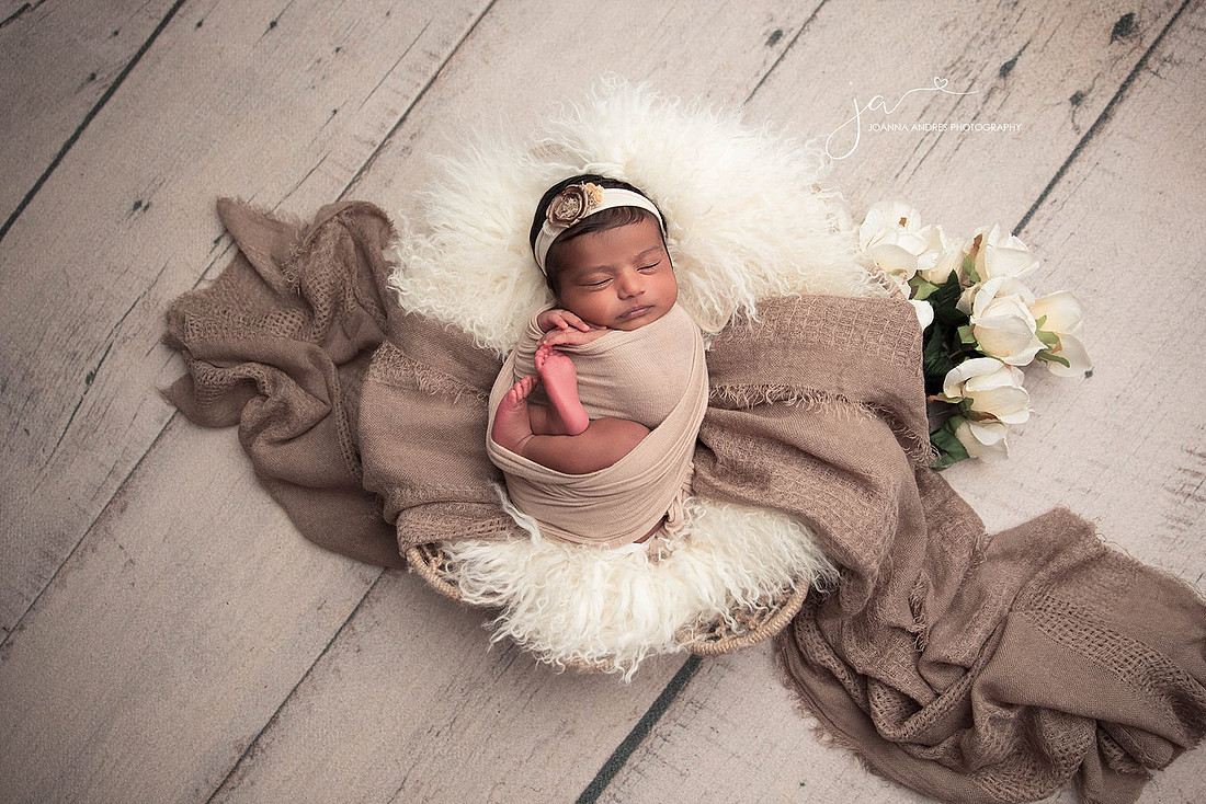 "Newborn Photographer Columbus Ohio"