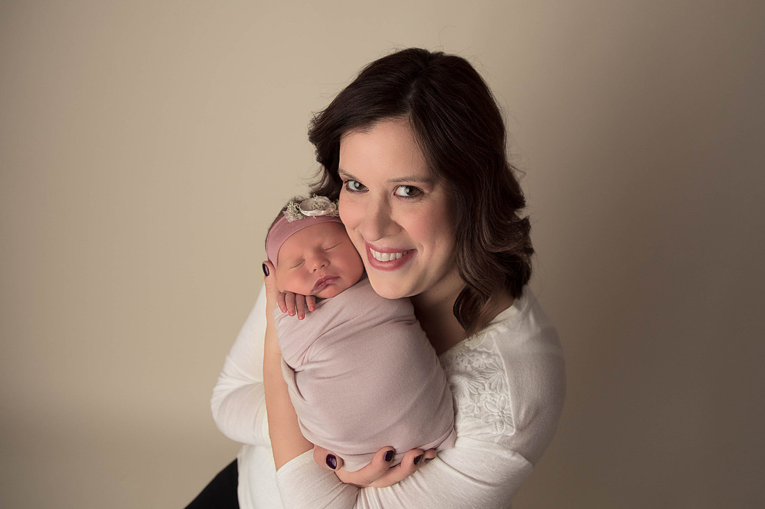"Newborn Photographer Columbus Ohio"