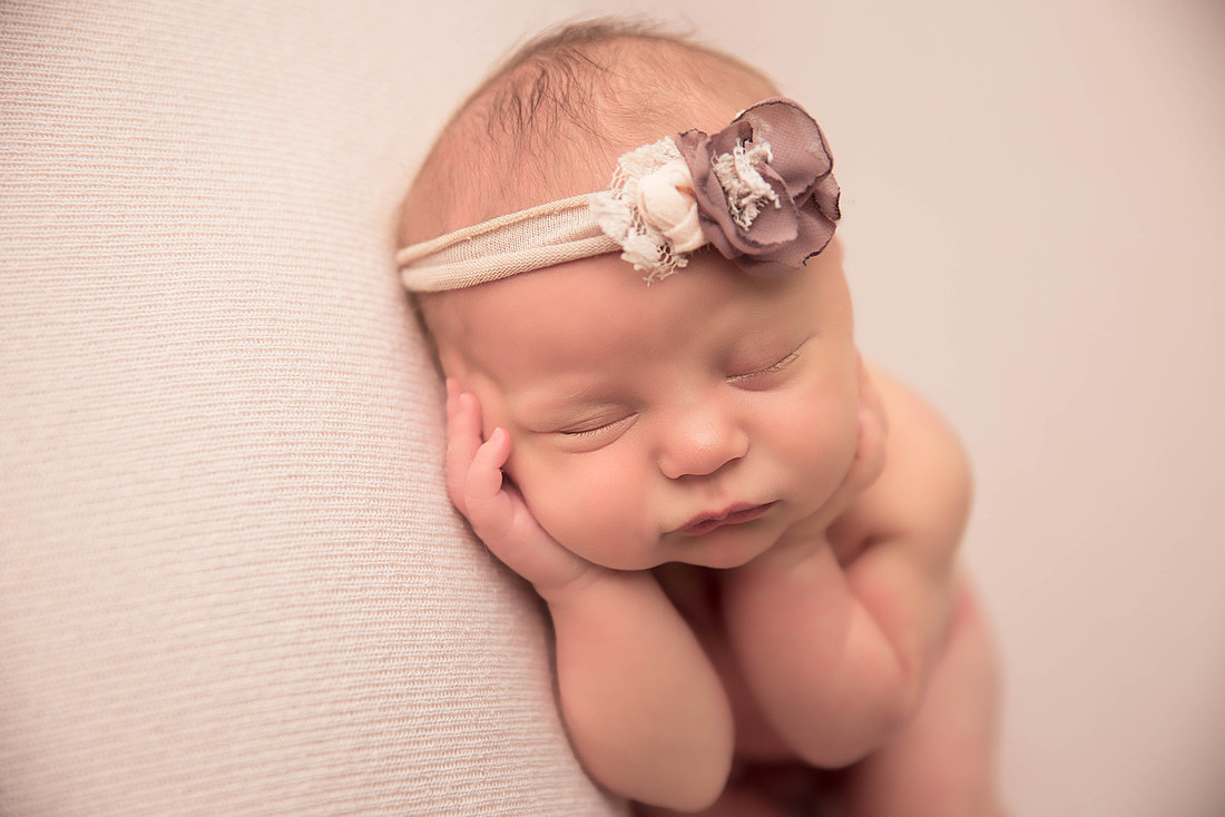 "Newborn Photographer Columbus Ohio"
