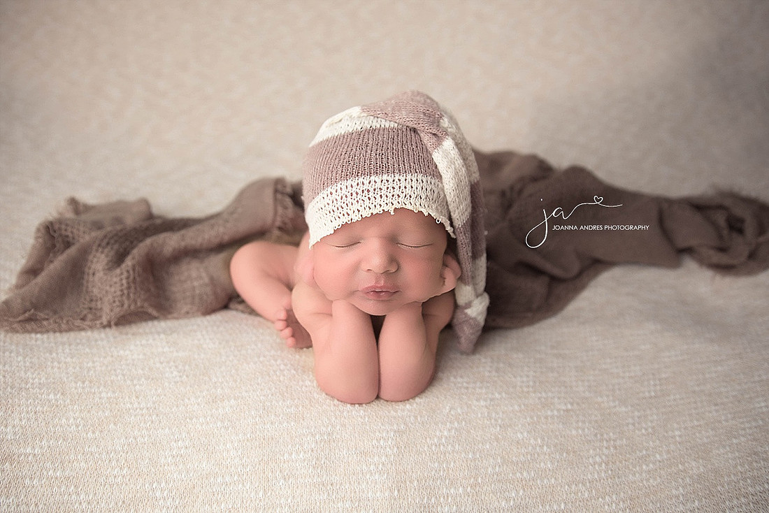 Newborn Baby Boy Froggy