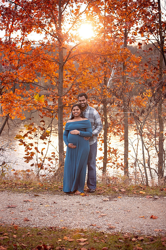 SUnset Maternity