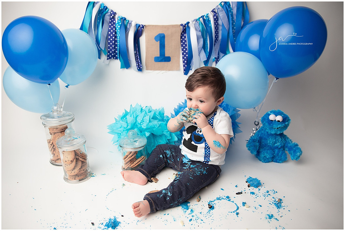Cookie Monster Cake Smash