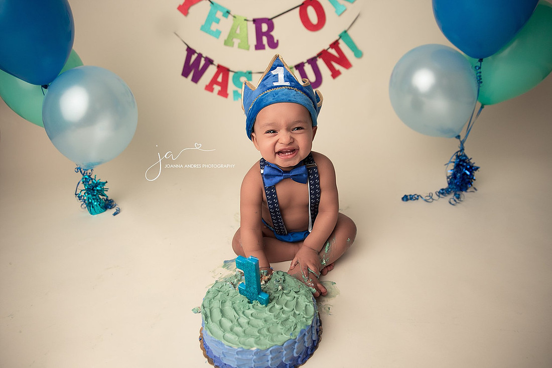 Cake Smash Baby Boy in Blues