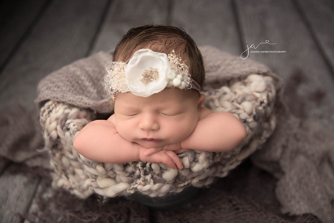 Best Newborn Photographer Columbus Ohio_0273