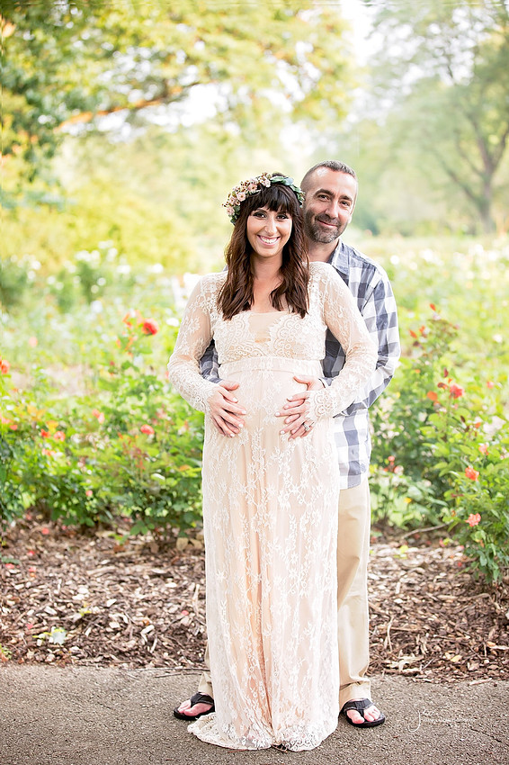 Maternity Session with couple