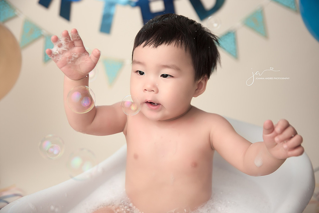 Bath Tub Splash Session